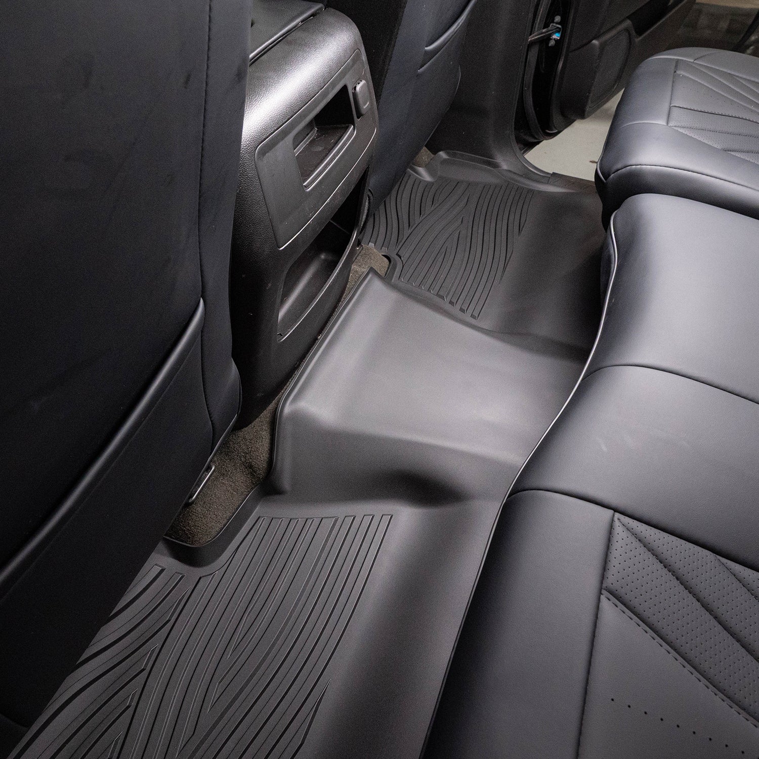 Premium Floor Mats | 2014-2019 Chevy Silverado & GMC Sierra